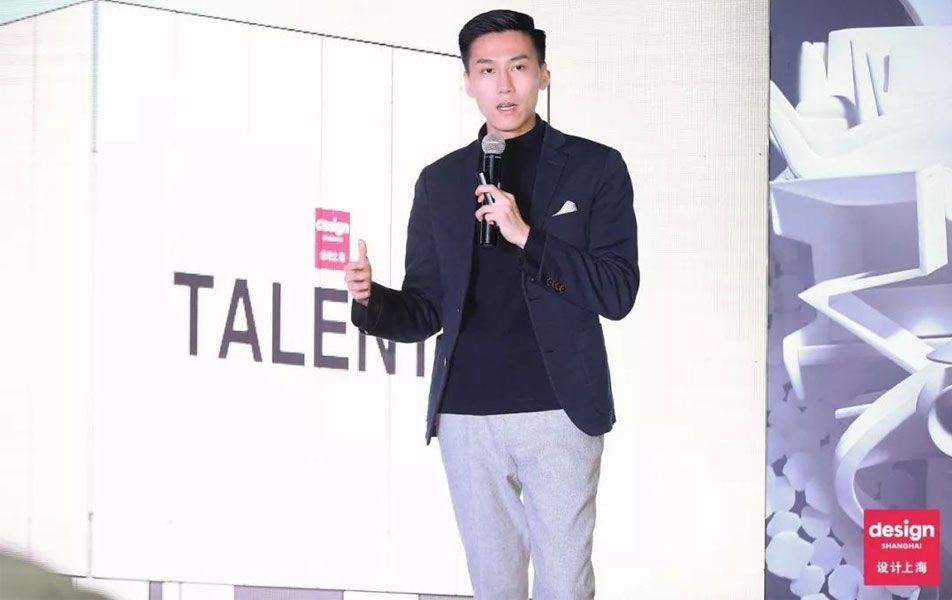 DS20News-press conference3.jpg
